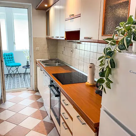 Apartman Ideal Location *